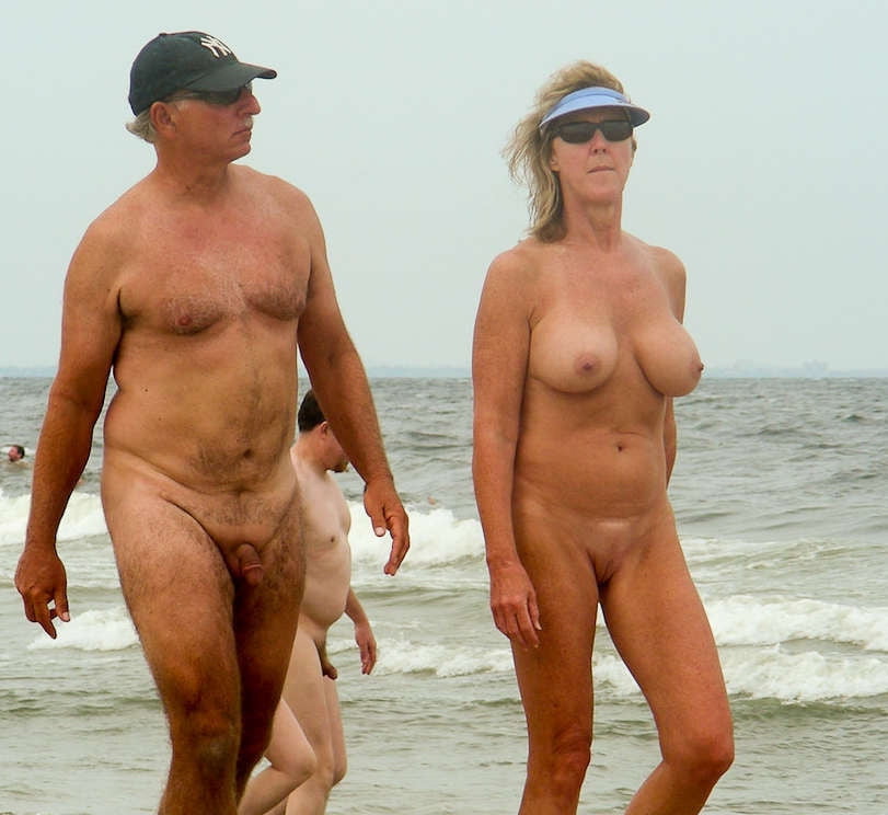 http://mammasporn.com/gallery/nudisten/47.jpg